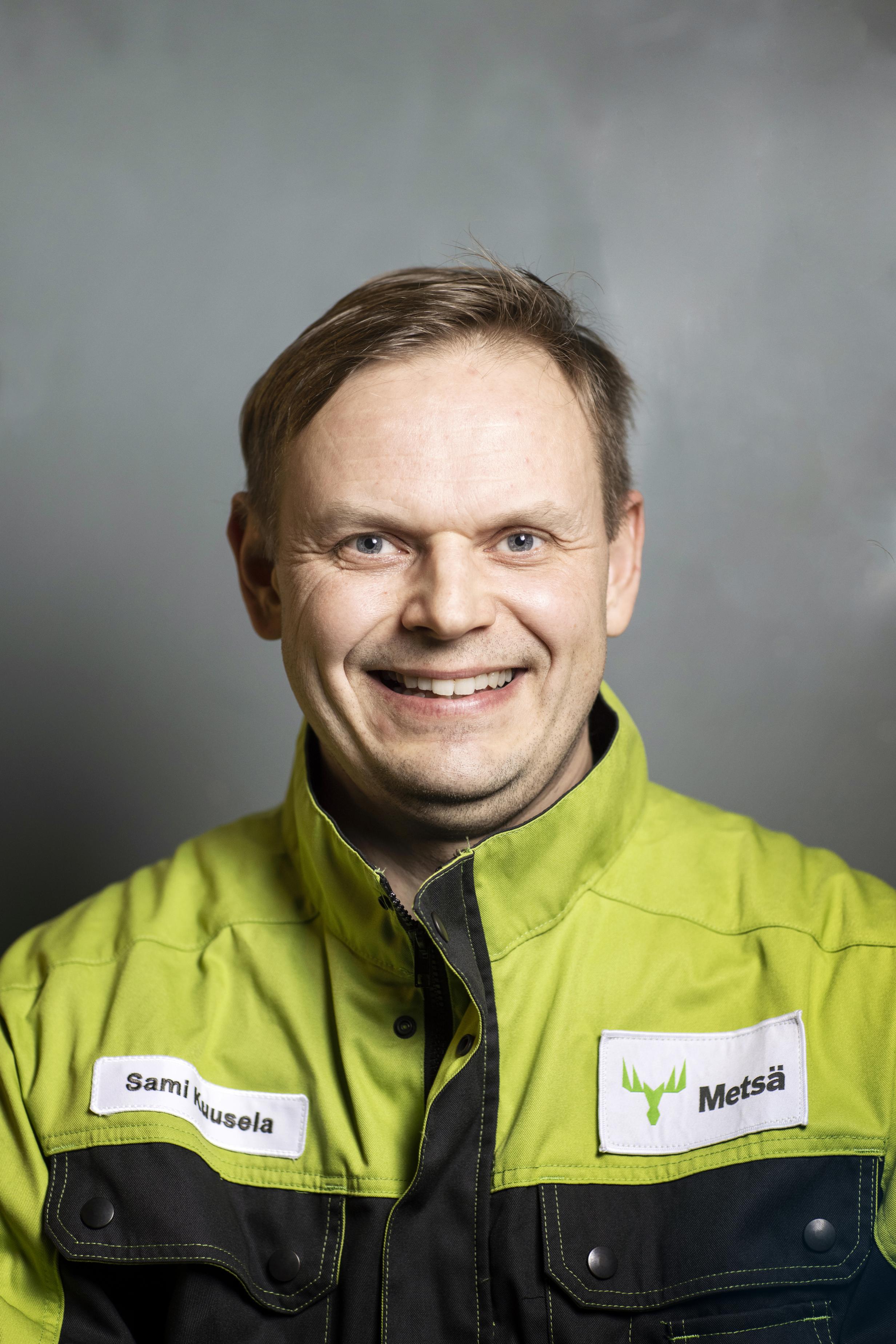 Sami Kuusela on koneenhoitaja Tampereen Metsä Board Takossa.
