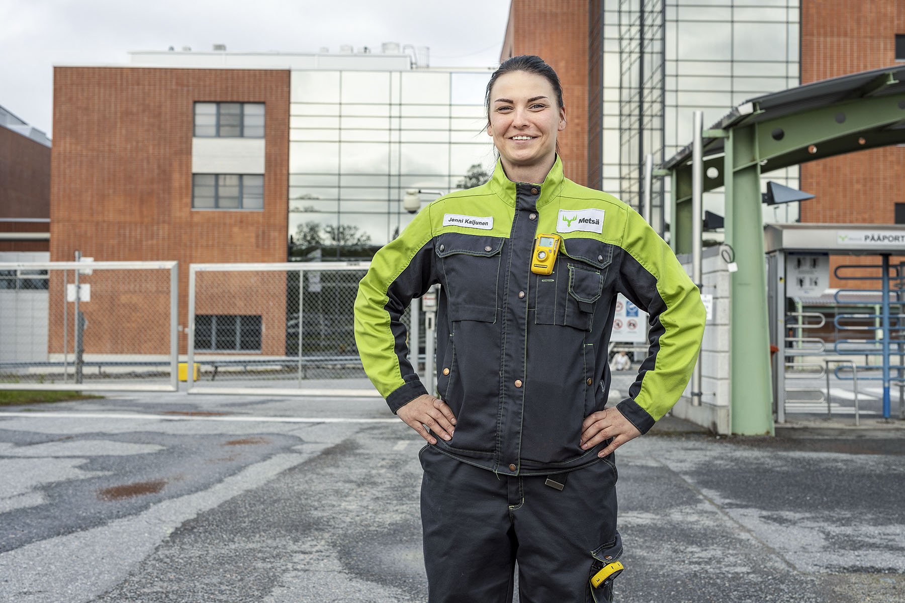 Tutkimuksen jälkeen Metsä Fibren Joutsenon tehtaassa parannettiin mm. keskusvalvomon ilmanlaatua. Jenni Kaljunen toteaa, että hyvä ilmanlaatu on todella tärkeä jo jaksaminen takia. 