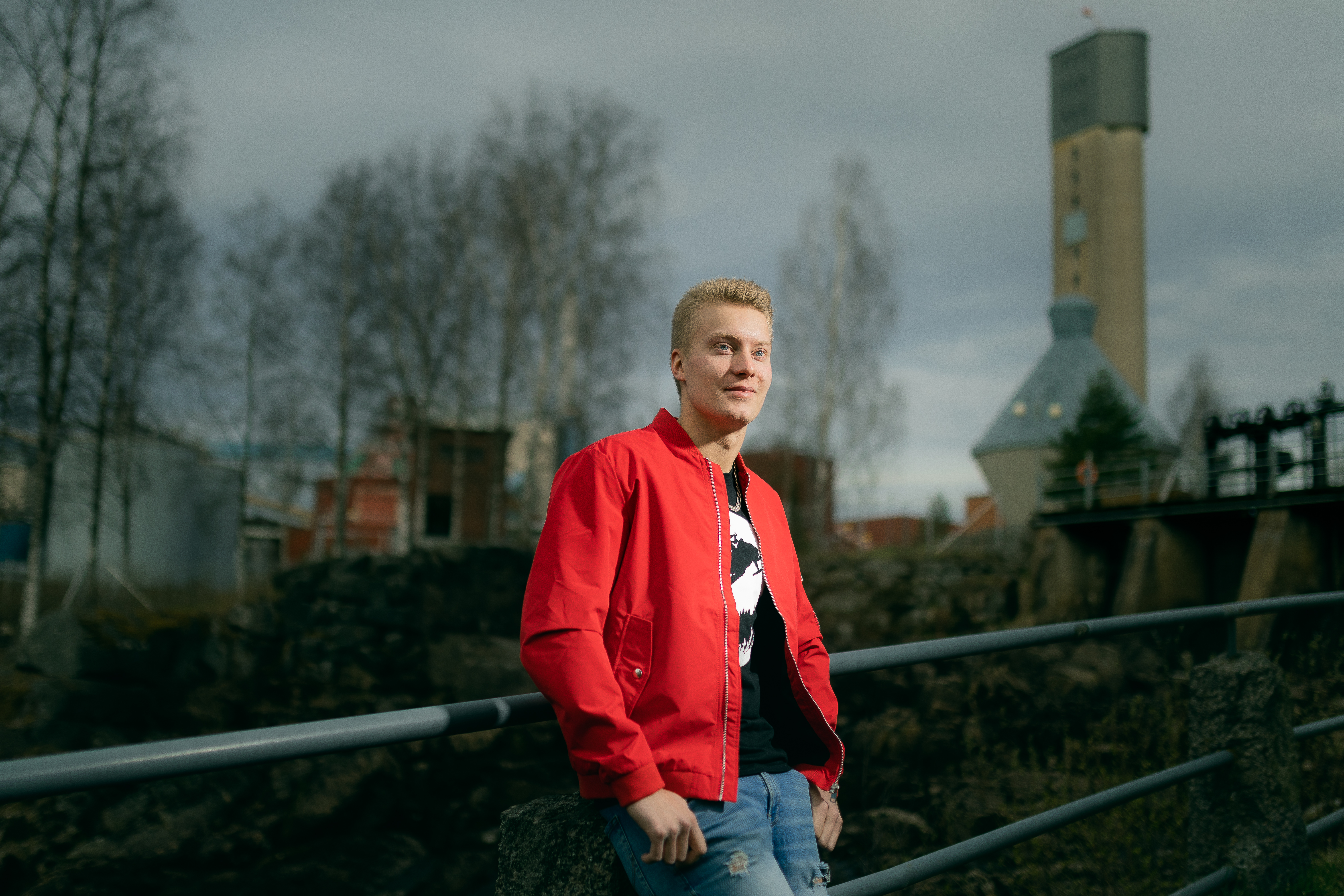 Ville Mäntysellä alkaa jo neljäs kesä UPM:n tehtaalla Jämsänkoskella.