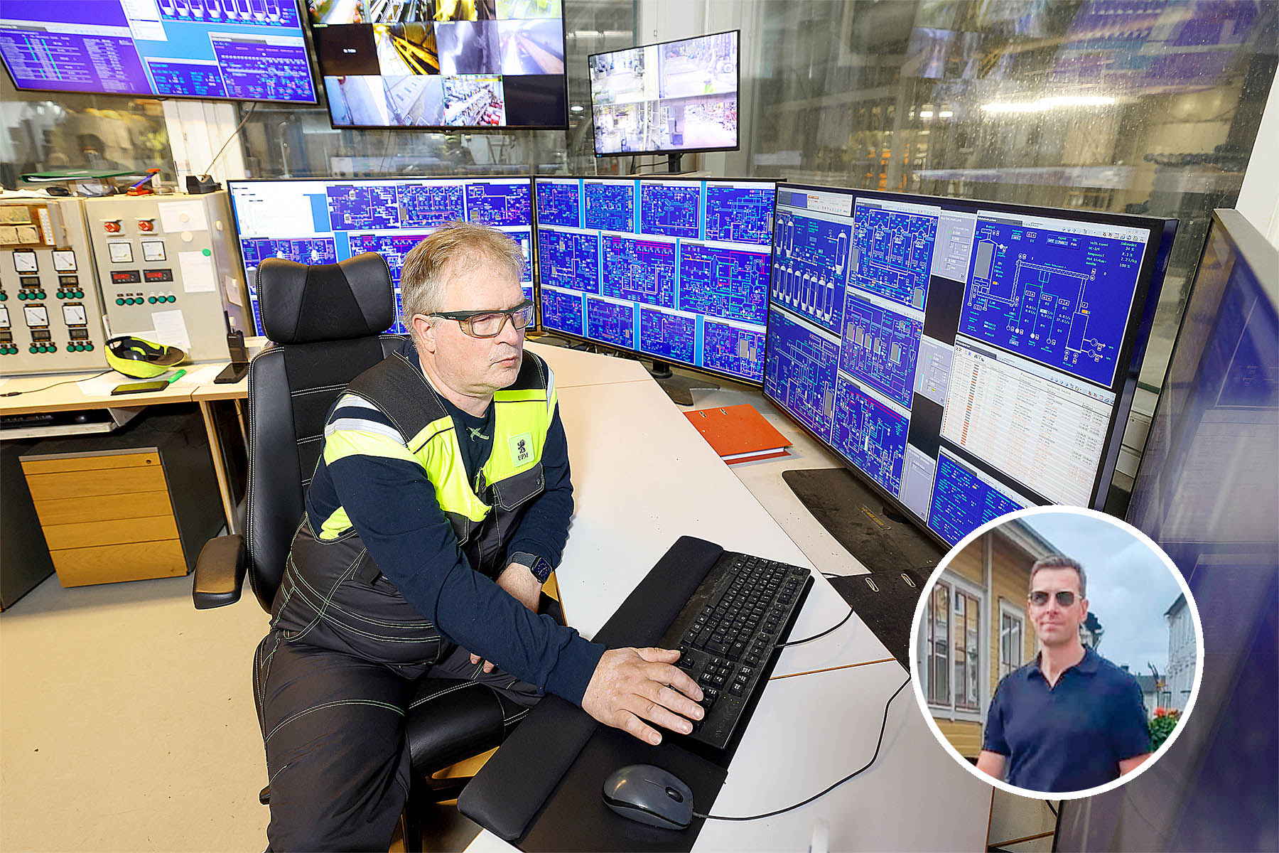 Työpari. Haastattelu­hetkellä Heikki Isoranta oli töissä ja Jari Valtanen lomalla. Kuvaa otettaessa tilanne oli päinvastainen. Valtanen oli palannut valvomoon ja Isoranta tutustui Porvoon kesä­tunnelmaan. 