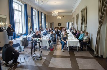 Huhtamäen lakko päättyi. Työehtosopimus vaihtuu, mutta siirtymävaiheen tasoittamisesta päästiin sopuun.