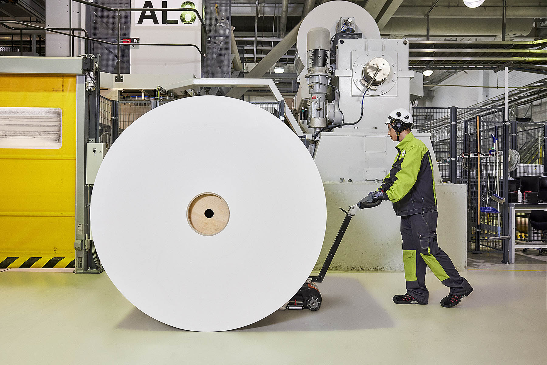 Metsä Groupin kanssa Paperi­liitto päivitti työehtosopimusta jo vuosi sitten jatkuvan neuvottelun periaatteella. 