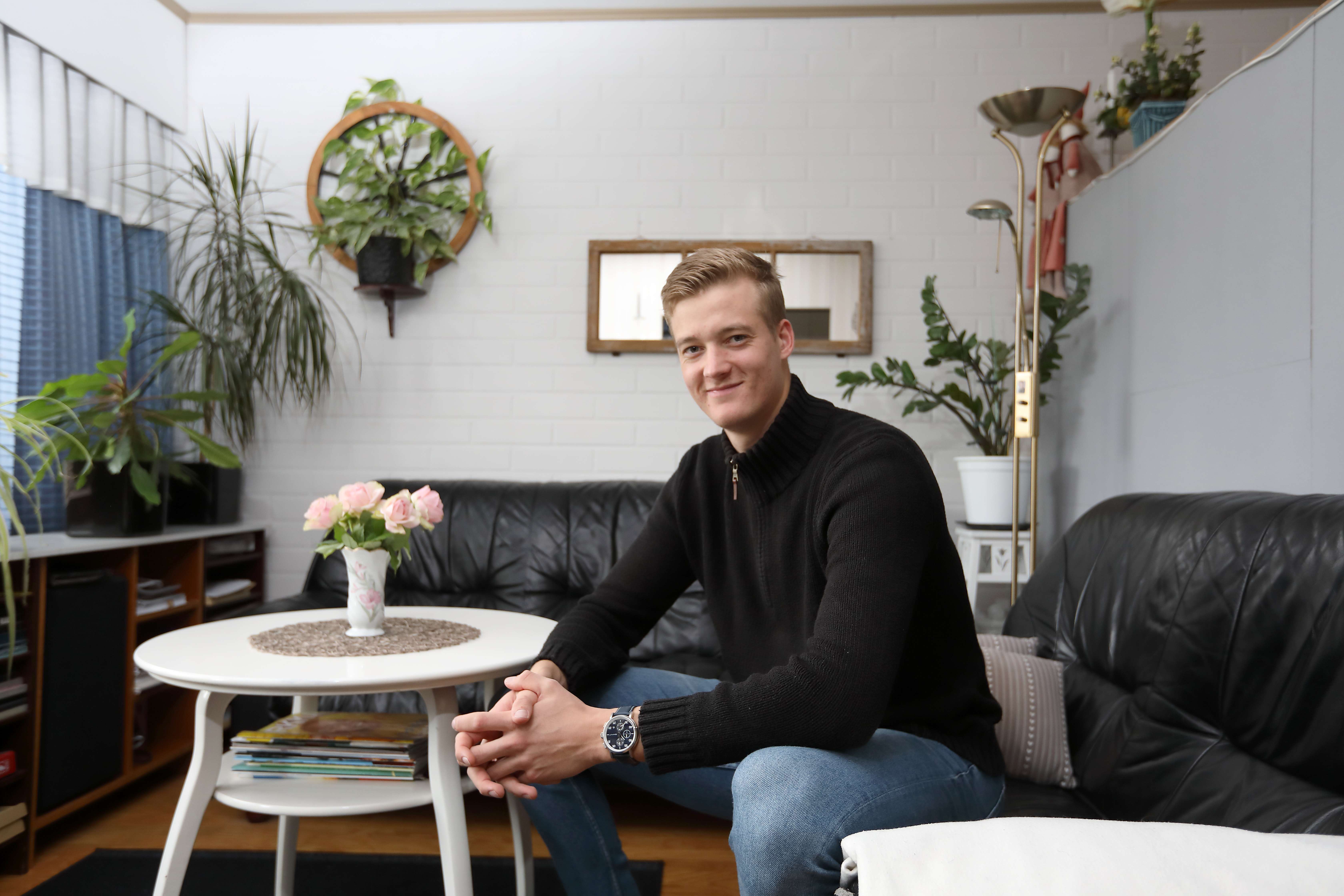 Niko Jusi palkittiin viime vuonna Mestiksen parhaana linjatuomarina.