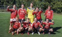Imatran joukkue voitti kultaa, Valkeakoski hopeaa ja Kuusaa pronssia Paperiliiton jalkapalloturnauksessa.